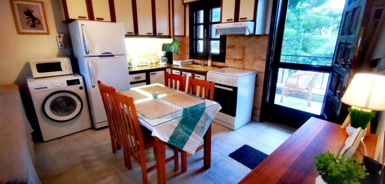 Golden Summer Apartment Néa Fókaia Eksteriør billede